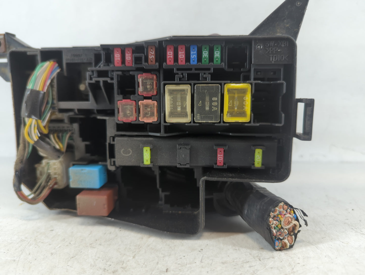 2006-2012 Toyota Rav4 Fusebox Fuse Box Panel Relay Module P/N:82662-42250 Fits Fits 2006 2007 2008 2009 2010 2011 2012 OEM U