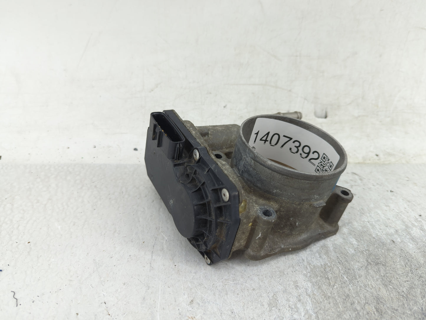 2007-2016 Toyota Sienna Throttle Body P/N:22030-0P050 Fits OEM Used Auto Parts - Oemusedautoparts1.com