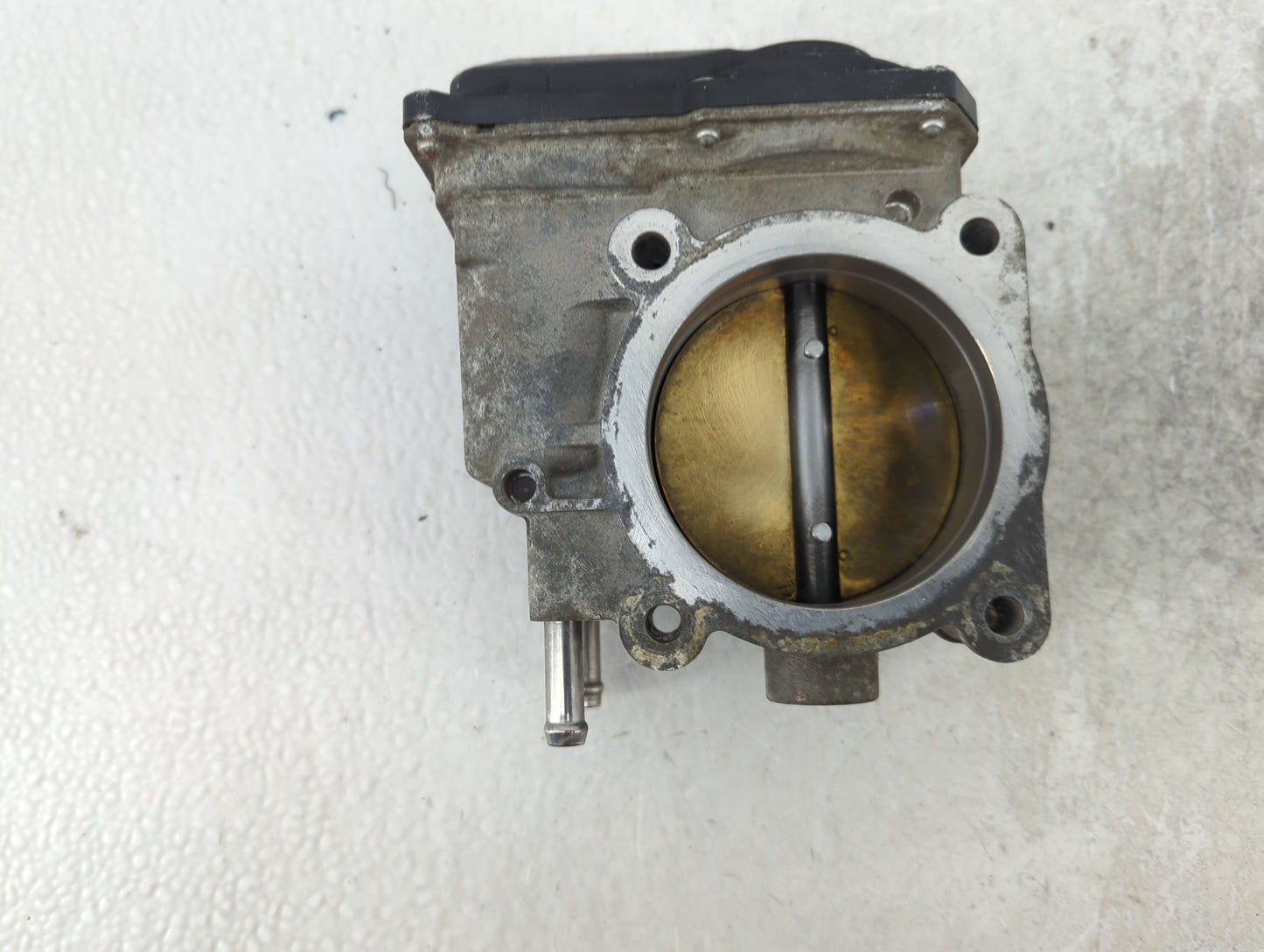 2007-2016 Toyota Sienna Throttle Body P/N:22030-0P050 Fits OEM Used Auto Parts - Oemusedautoparts1.com