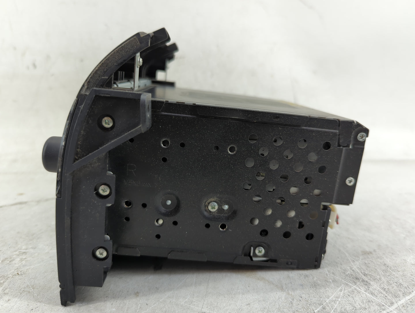 2008-2010 Toyota Sienna Radio AM FM Cd Player Receiver Replacement P/N:11827 Fits Fits 2008 2009 2010 OEM Used Auto Parts - 