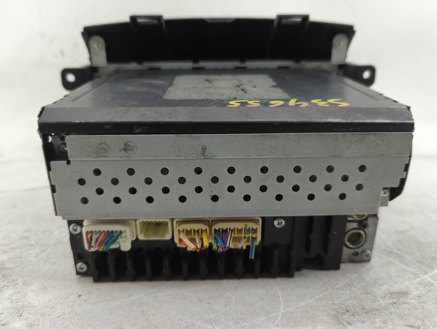 2008-2010 Toyota Sienna Radio AM FM Cd Player Receiver Replacement P/N:11827 Fits Fits 2008 2009 2010 OEM Used Auto Parts - 