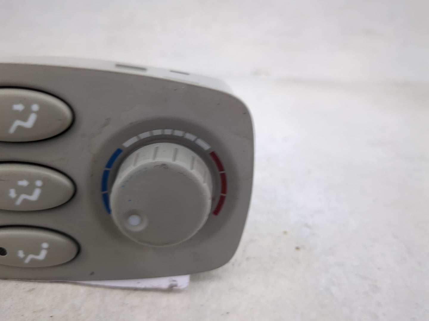2004-2010 Toyota Sienna Climate Control Module Temperature AC/Heater Replacement P/N:483-0f80 Fits OEM Used Auto Parts - Oem