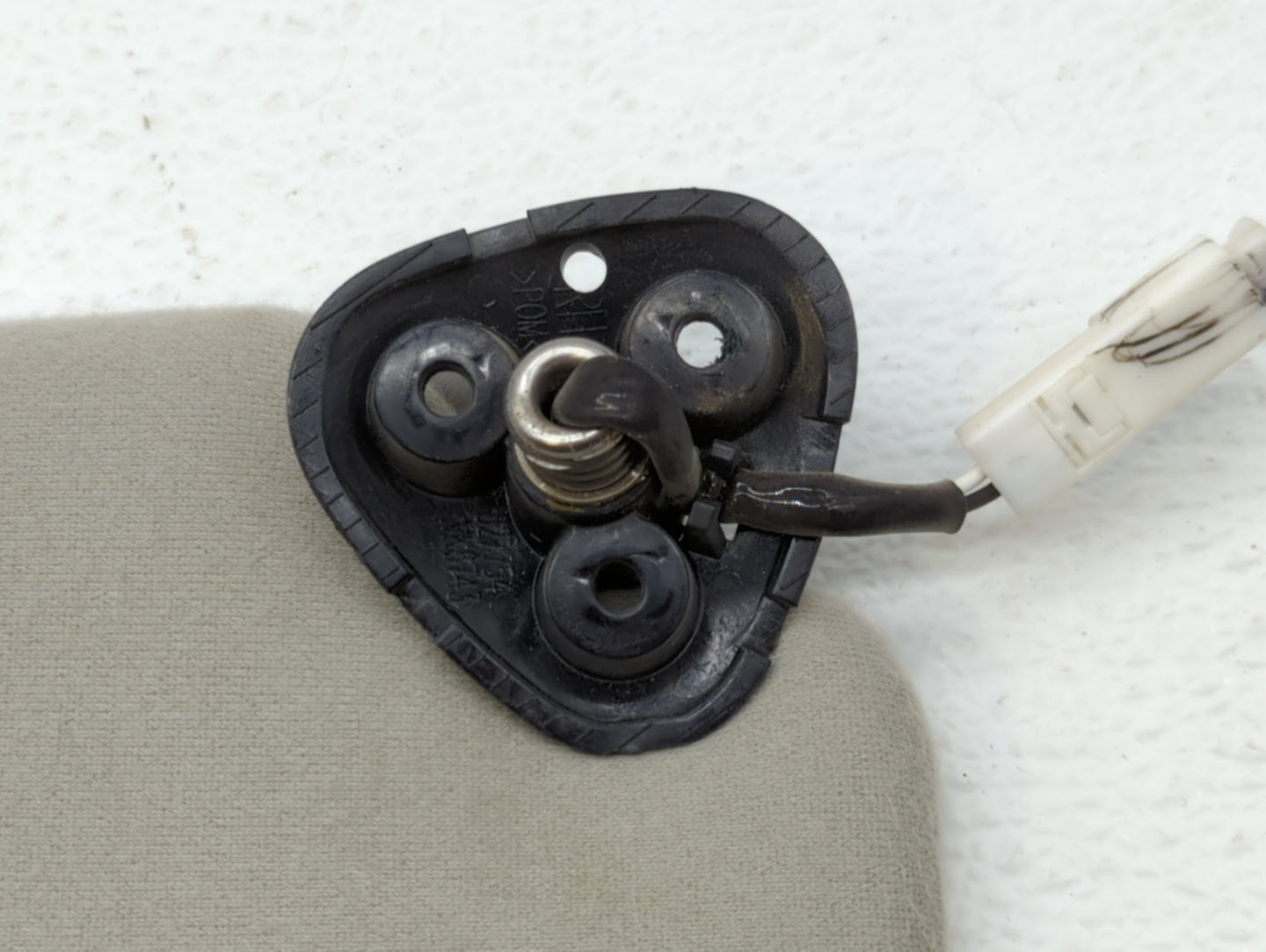 2005-2010 Toyota Sienna Sun Visor Shade Replacement Passenger Right Mirror Fits Fits 2005 2006 2007 2008 2009 2010 OEM Used 