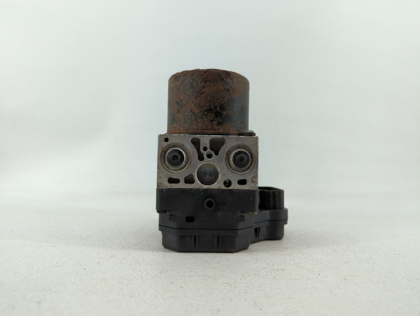 2009-2010 Toyota Sienna ABS Pump Control Module Replacement P/N:44540-08121 44540-08131 Fits Fits 2009 2010 OEM Used Auto Pa
