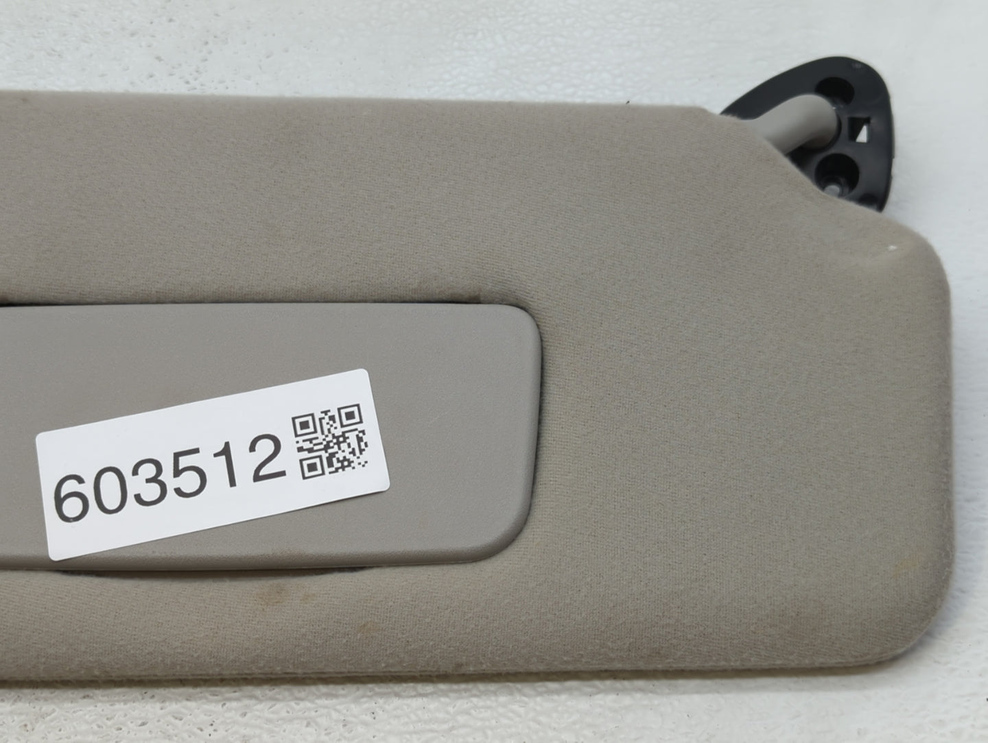 2005-2010 Toyota Sienna Sun Visor Shade Replacement Passenger Right Mirror Fits Fits 2005 2006 2007 2008 2009 2010 OEM Used 