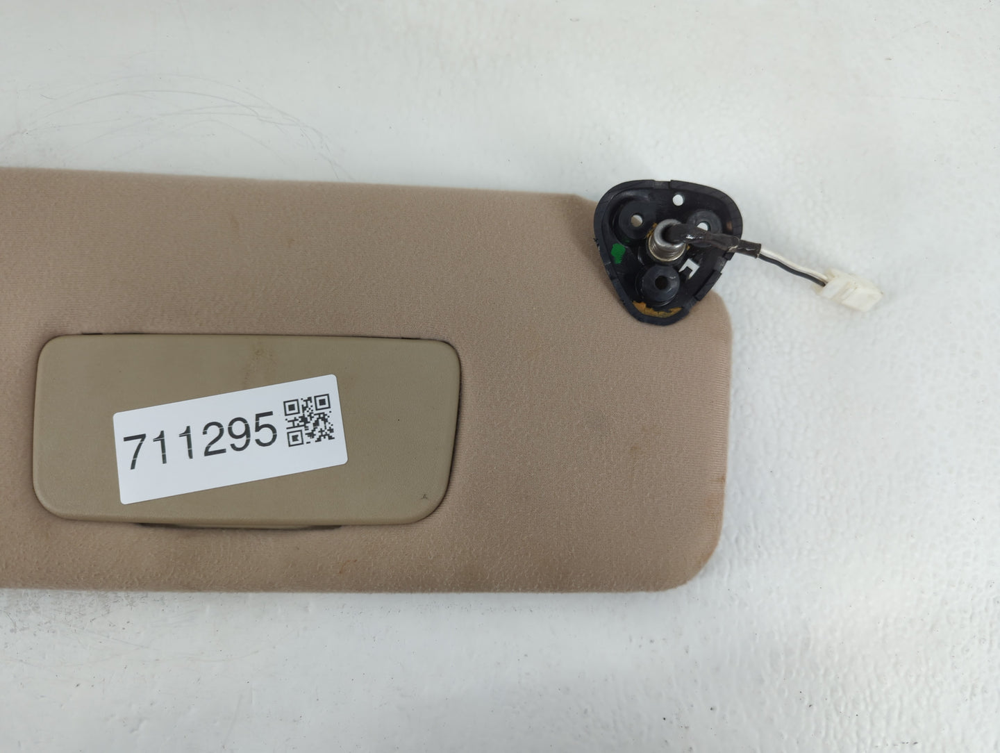 2005-2010 Toyota Sienna Sun Visor Shade Replacement Passenger Right Mirror Fits Fits 2005 2006 2007 2008 2009 2010 OEM Used 