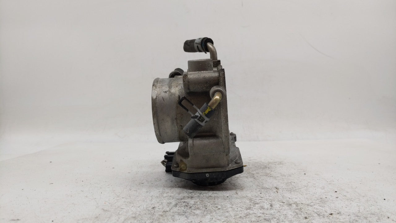 2007-2008 Toyota Solara Throttle Body P/N:22030-0H030 22030-28070 Fits Fits 2006 2007 2008 2009 2010 2011 2012 2013 2014 201