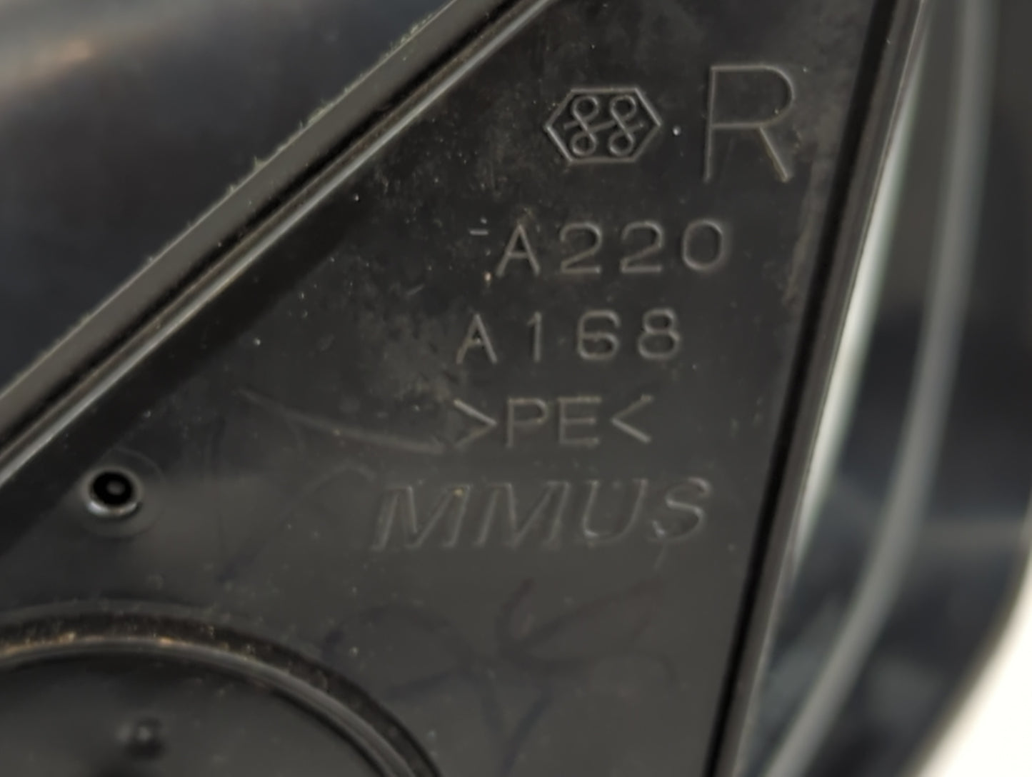 2005-2011 Toyota Tacoma Side Mirror Replacement Passenger Right View Door Mirror P/N:A220 A168 Fits OEM Used Auto Parts - Oe