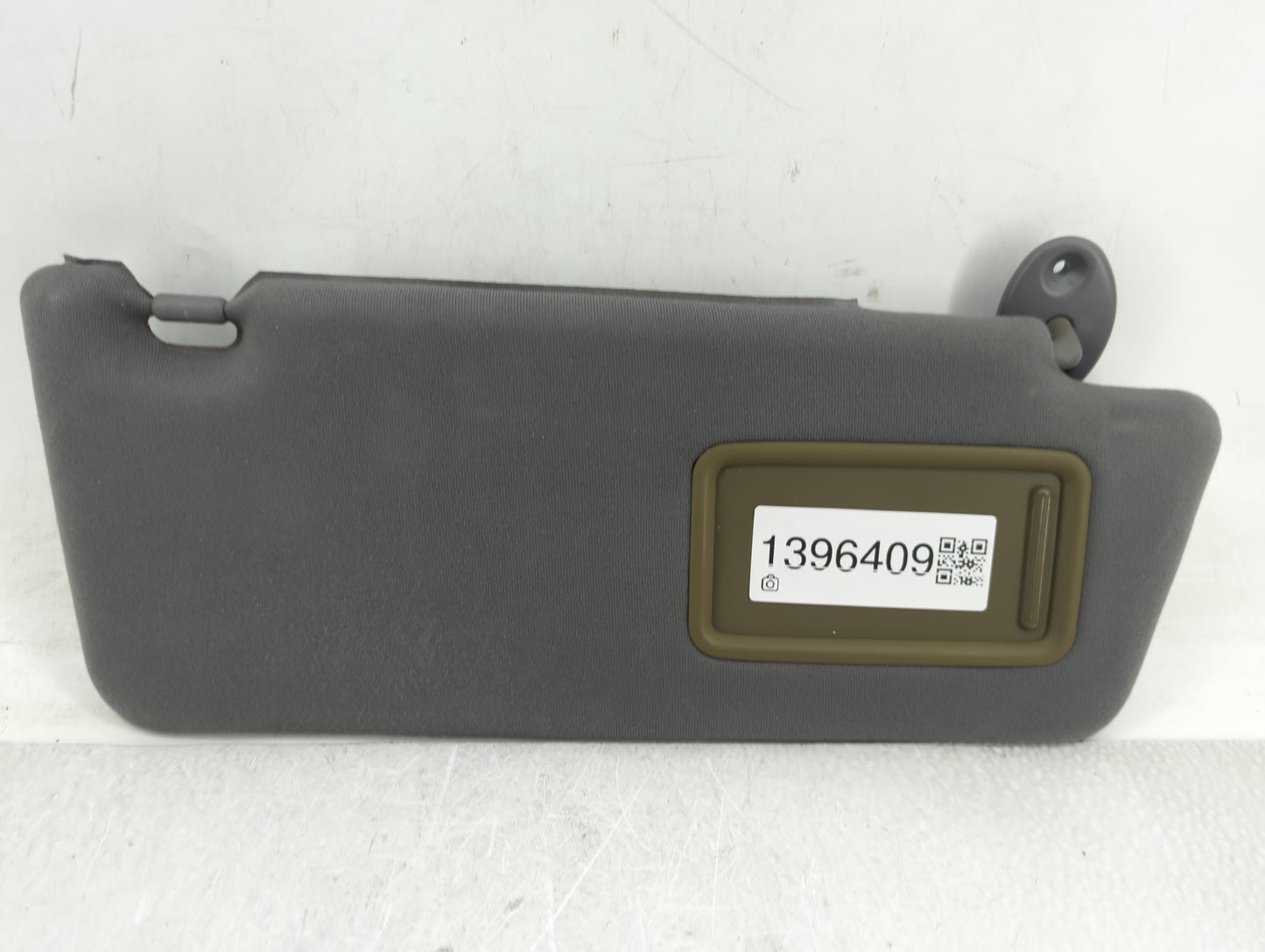 2005-2011 Toyota Tacoma Sun Visor Shade Replacement Passenger Right Mirror Fits Fits 2005 2006 2007 2008 2009 2010 2011 OEM 