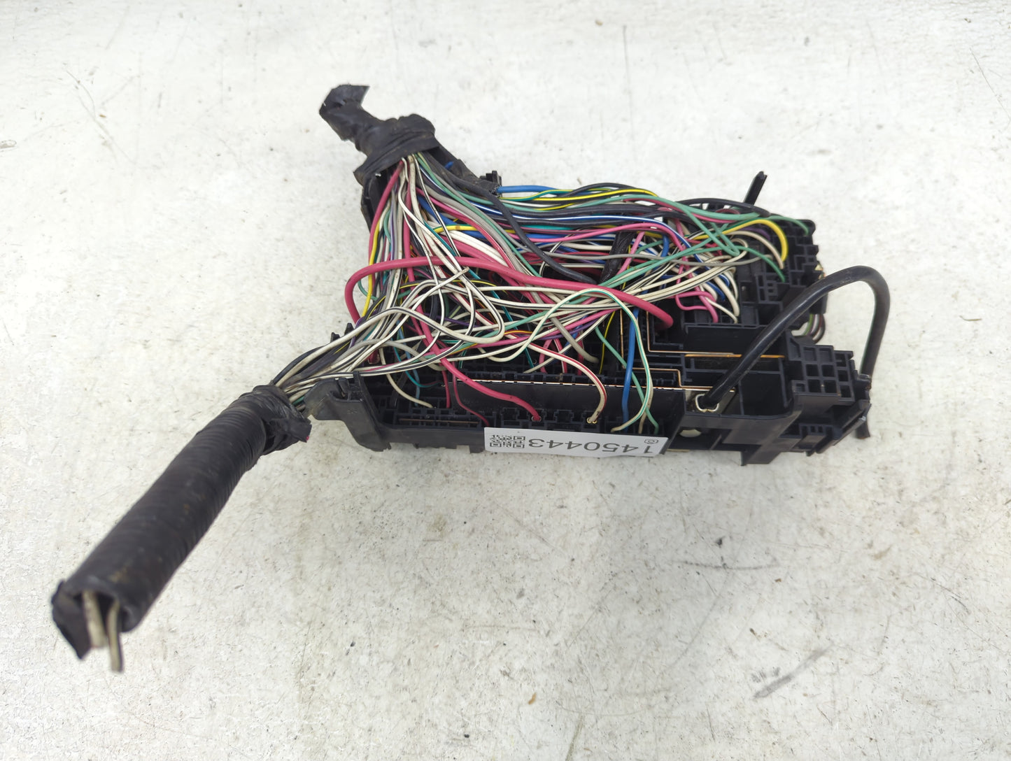 2005-2011 Toyota Tacoma Fusebox Fuse Box Panel Relay Module P/N:TMB-36 9023601811200388 Fits OEM Used Auto Parts - Oemusedau