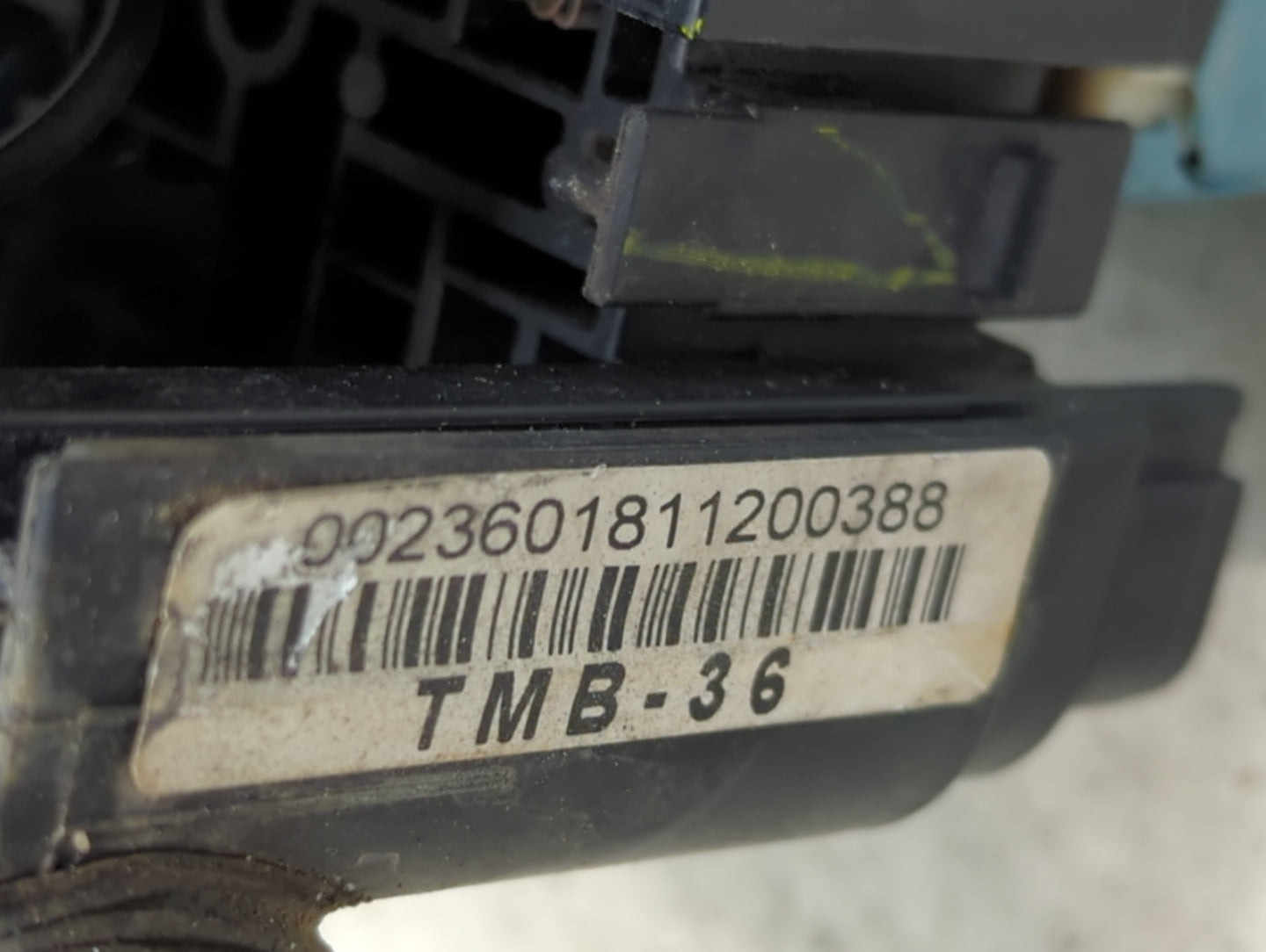 2005-2011 Toyota Tacoma Fusebox Fuse Box Panel Relay Module P/N:TMB-36 9023601811200388 Fits OEM Used Auto Parts - Oemusedau