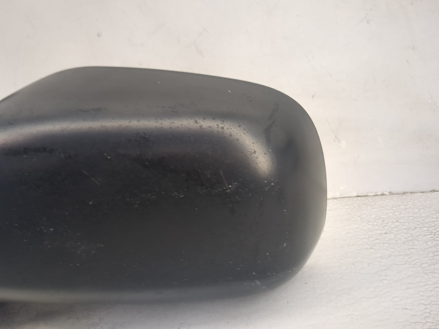 2005-2011 Toyota Tacoma Driver Side View Mirror - Left Door Mirror OEM Used - Oemusedautoparts1.com