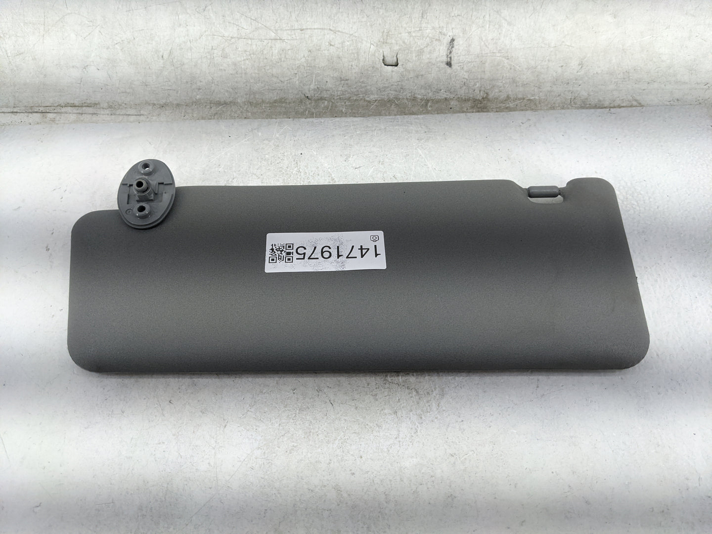 2009-2011 Toyota Tacoma Sun Visor Shade Replacement Driver Left Mirror Fits Fits 2009 2010 2011 OEM Used Auto Parts - Oemuse