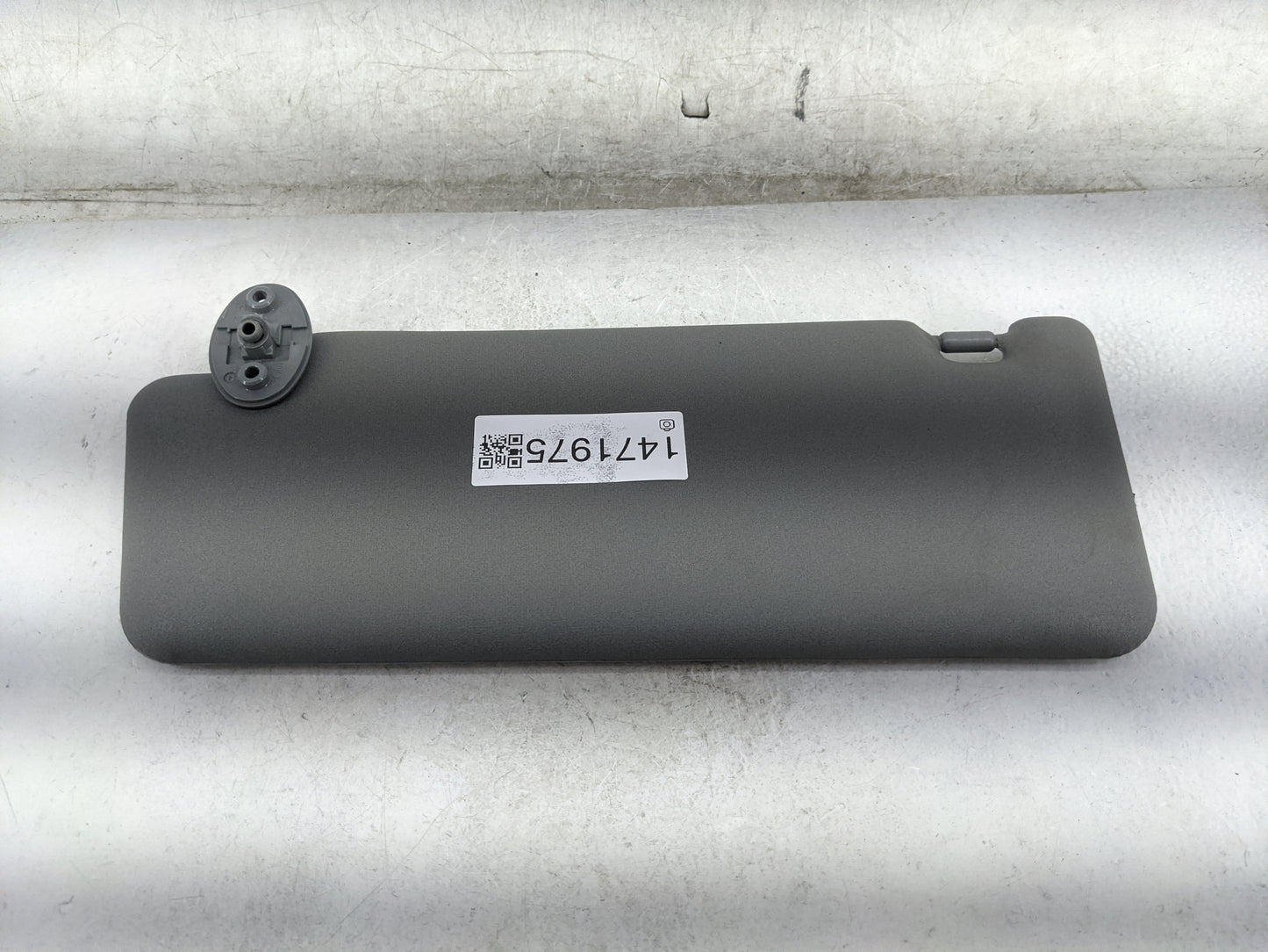 2009-2011 Toyota Tacoma Sun Visor Shade Replacement Driver Left Mirror Fits Fits 2009 2010 2011 OEM Used Auto Parts - Oemuse