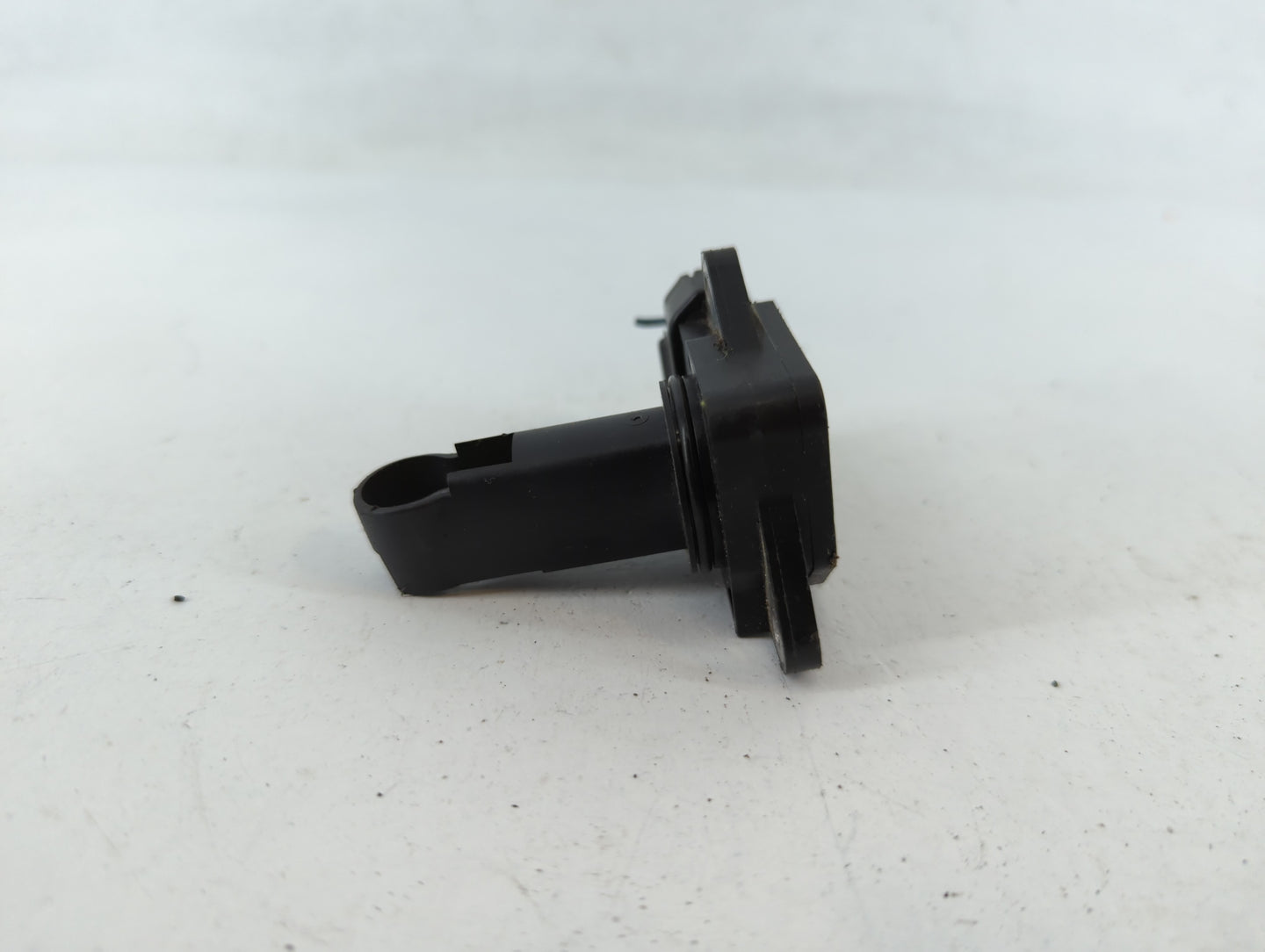 2005-2015 Toyota Tacoma Mass Air Flow Meter Maf - Oemusedautoparts1.com