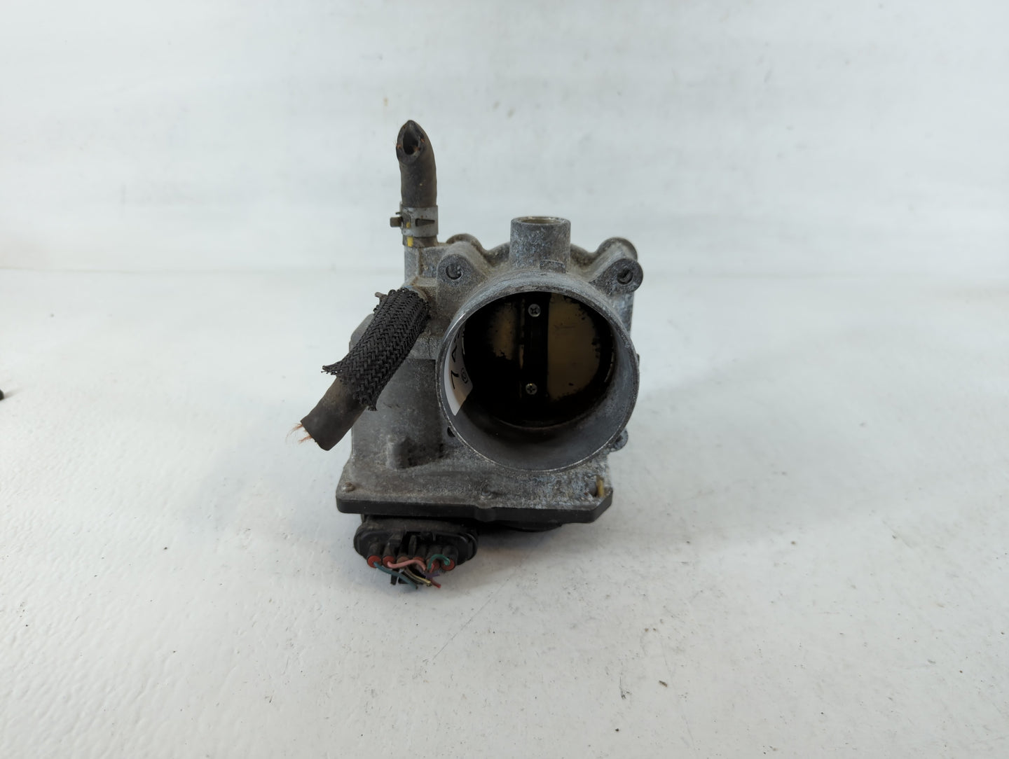 2005-2015 Toyota Tacoma Throttle Body P/N:22030-0P010 Fits Fits 2003 2004 2005 2006 2007 2008 2009 2010 2011 2012 2013 2014 