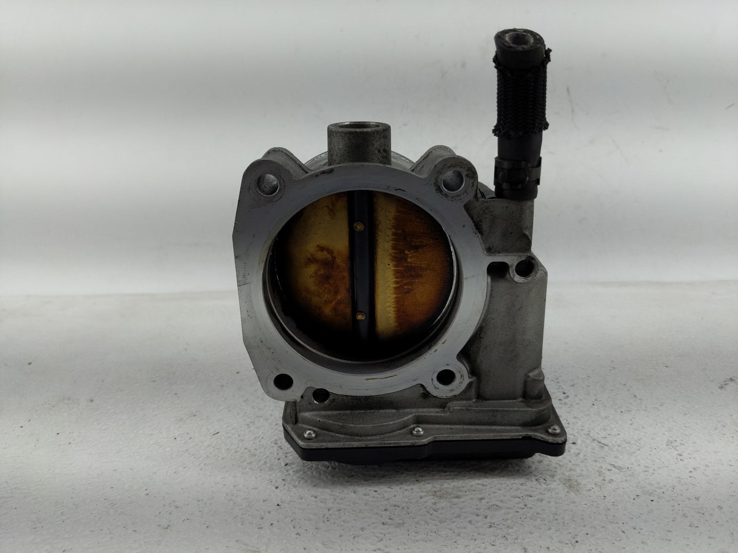 2005-2011 Toyota Tundra Throttle Body P/N:22030-0F010 Fits Fits 2003 2004 2005 2006 2007 2008 2009 2010 2011 2012 2013 2014 