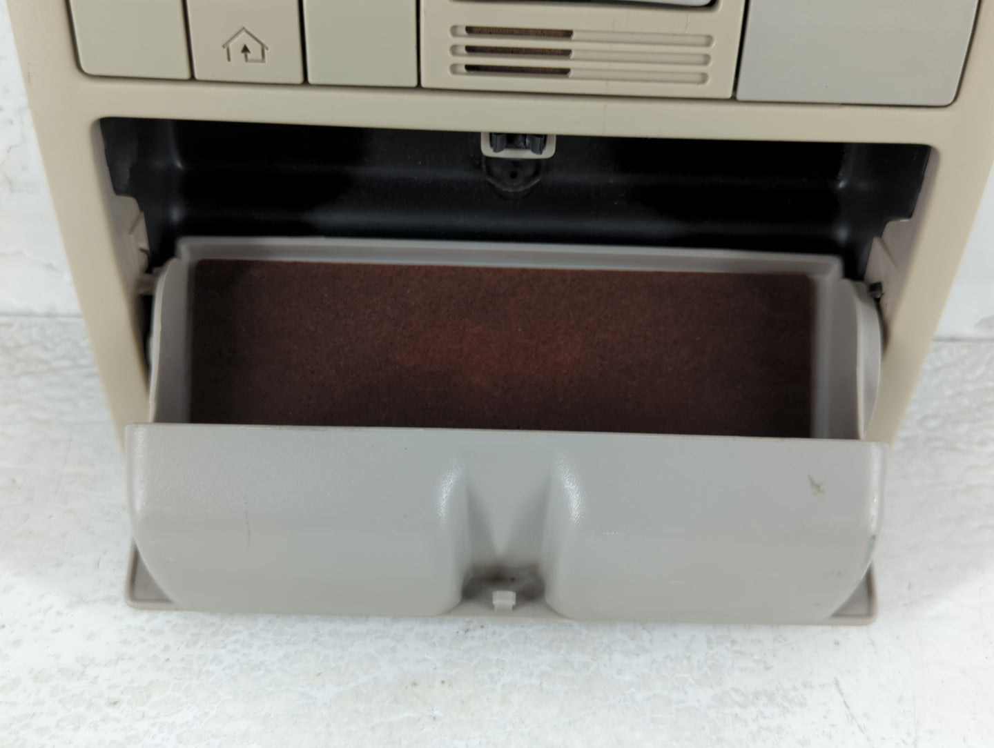 2009 Toyota Venza Overhead Roof Console - Oemusedautoparts1.com