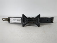 2009 Toyota Yaris Spare Scissor Car Jack - Oemusedautoparts1.com