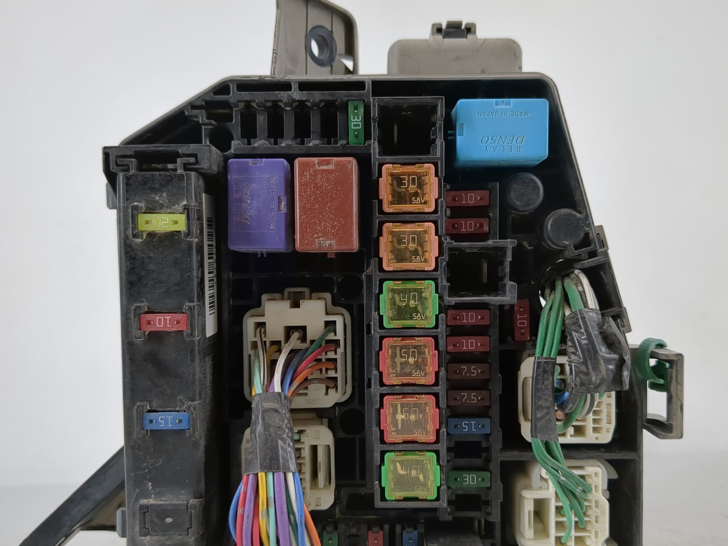 2006-2011 Toyota Yaris Fusebox Fuse Box Panel Relay Module P/N:82641-47020 Fits Fits 2006 2007 2008 2009 2010 2011 OEM Used 