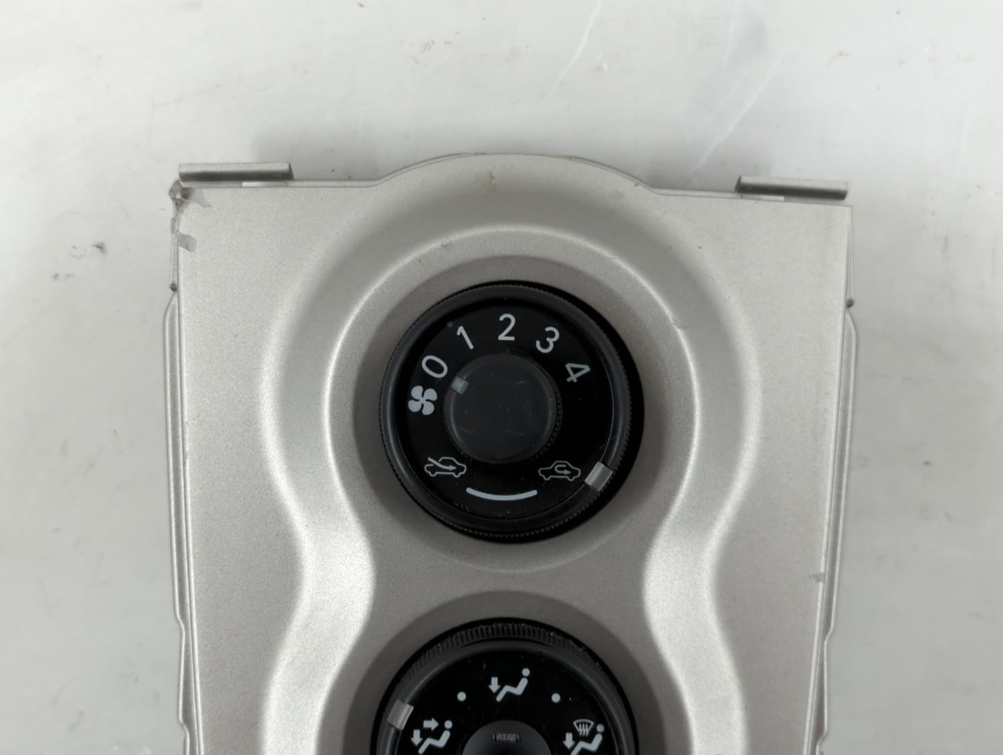 2009-2011 Toyota Yaris Climate Control Module Temperature AC/Heater Replacement P/N:55406-52200 55406-52120 Fits OEM Used Au