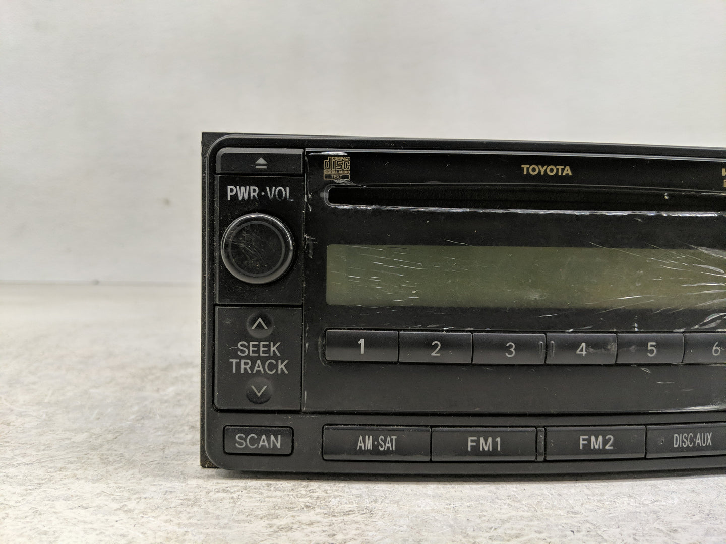 2009-2011 Toyota Yaris Radio AM FM Cd Player Receiver Replacement P/N:86120-52A20 Fits Fits 2009 2010 2011 OEM Used Auto Par