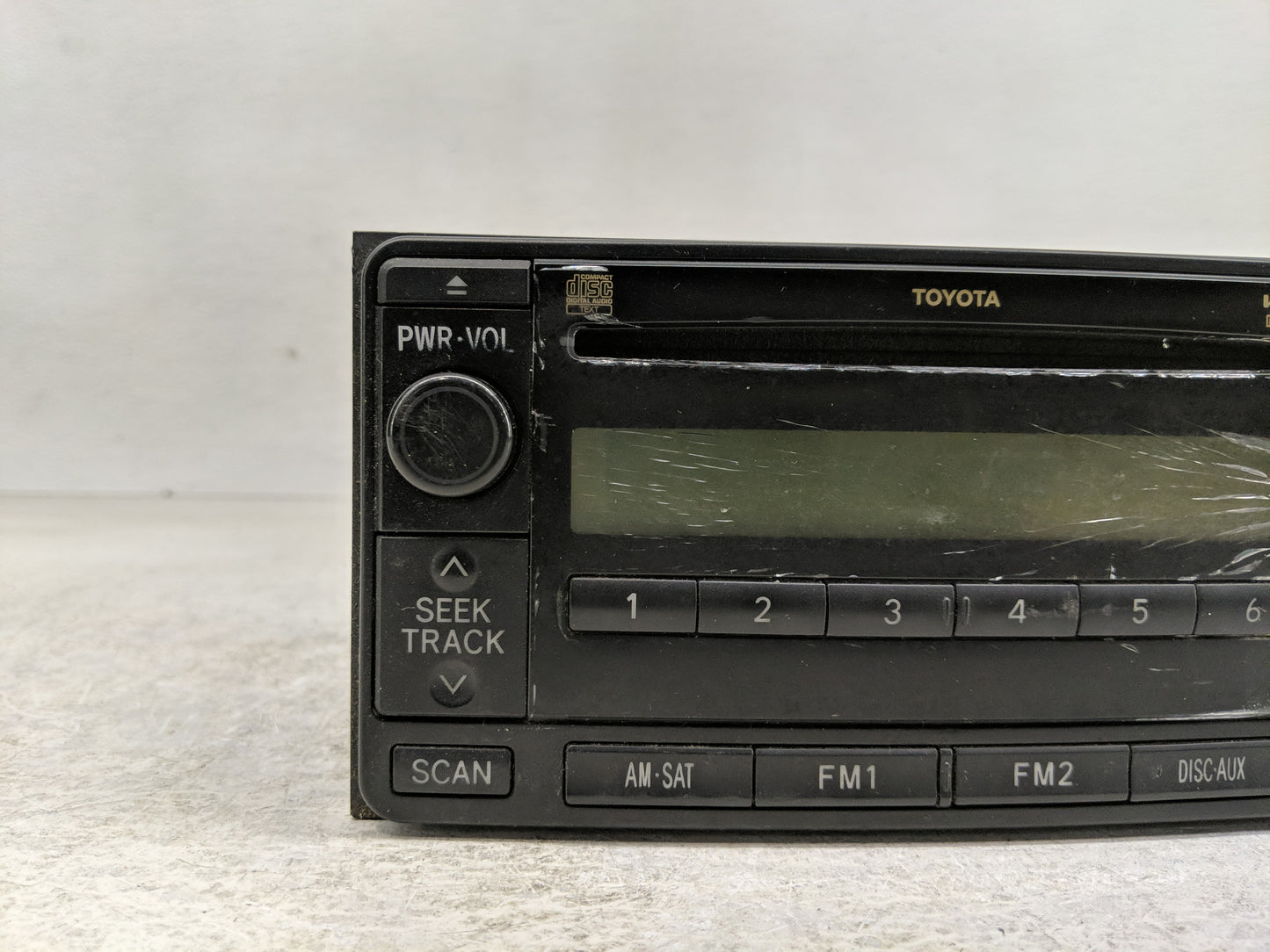 2009-2011 Toyota Yaris Radio AM FM Cd Player Receiver Replacement P/N:86120-52A20 Fits Fits 2009 2010 2011 OEM Used Auto Par