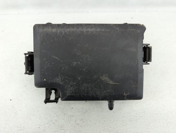 2006-2011 Toyota Yaris Fusebox Fuse Box Panel Relay Module P/N:82662-52301 Fits Fits 2006 2007 2008 2009 2010 2011 OEM Used 