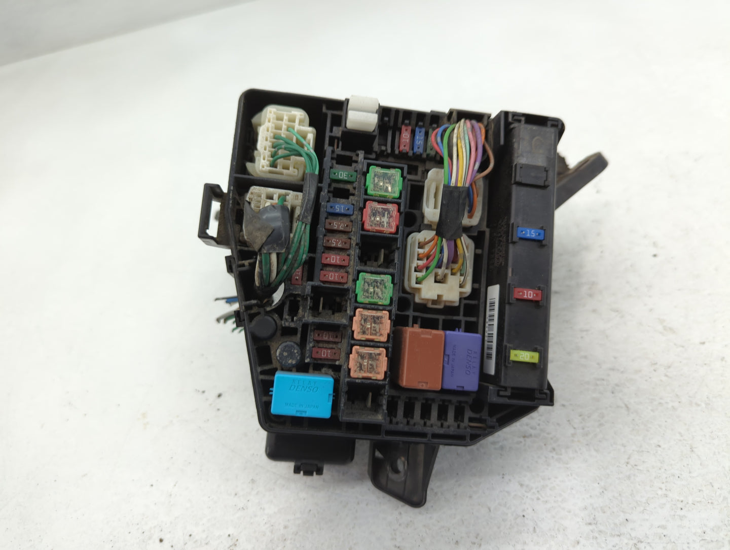 2006-2011 Toyota Yaris Fusebox Fuse Box Panel Relay Module Fits Fits 2006 2007 2008 2009 2010 2011 OEM Used Auto Parts - Oem