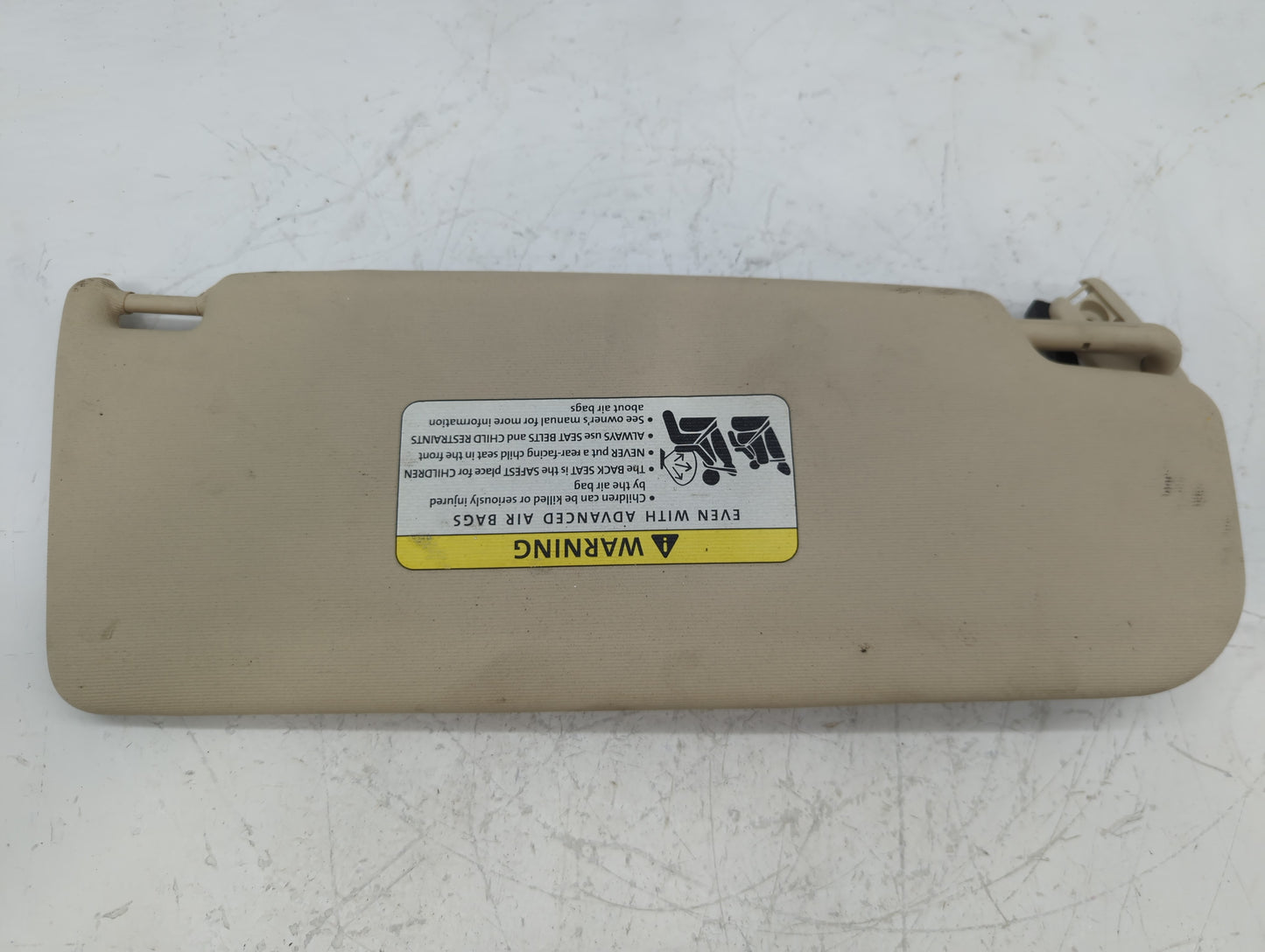 2009-2017 Volkswagen Cc Sun Visor Shade Replacement Driver Left Mirror Fits OEM Used Auto Parts - Oemusedautoparts1.com