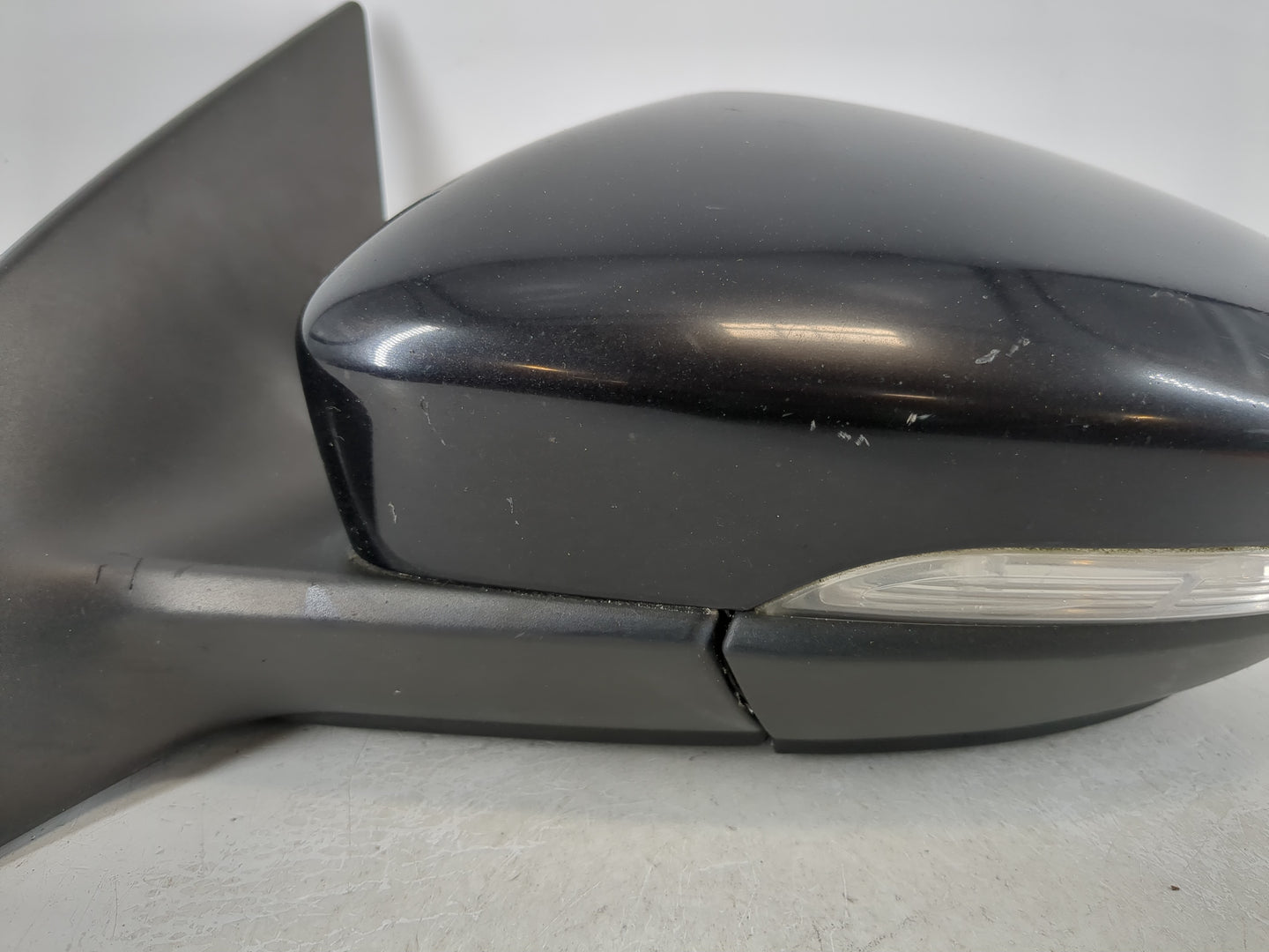 2009 Volkswagen Cc Driver Left Side View Manual Door Mirror Black - Oemusedautoparts1.com