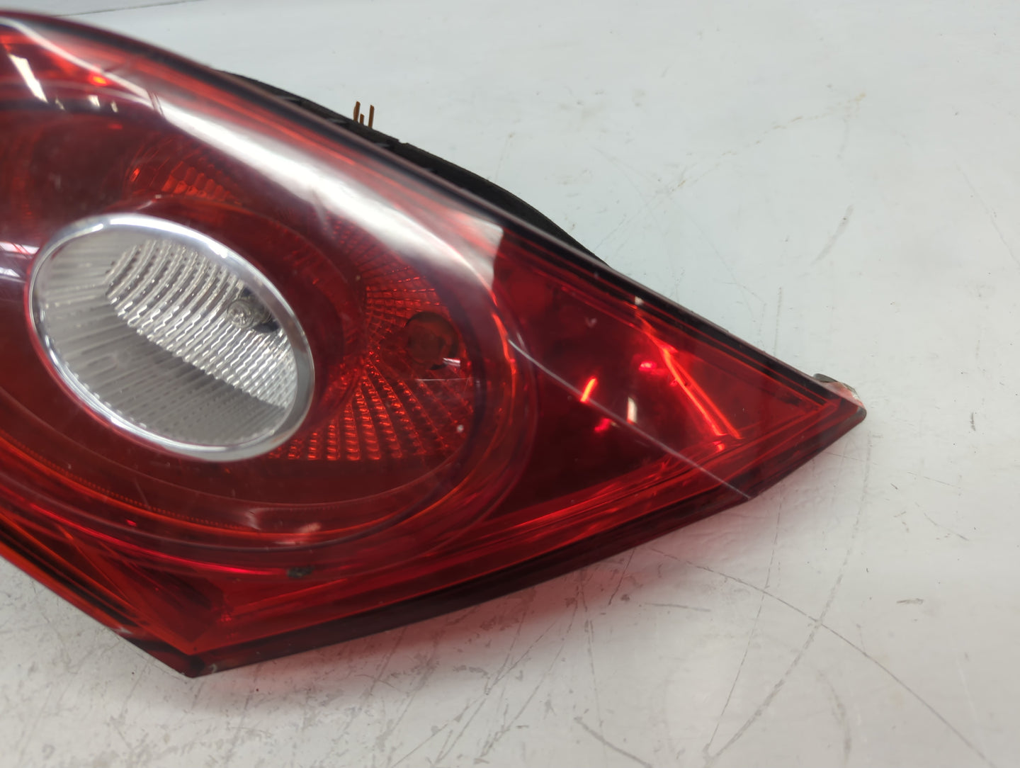 2009-2012 Volkswagen Cc Tail Light Assembly Passenger Right OEM P/N:158 3C8945094E Fits Fits 2009 2010 2011 2012 OEM Used Au