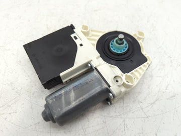 2009 Volkswagen Cc Passenger Front Right Power Window Motor - Oemusedautoparts1.com