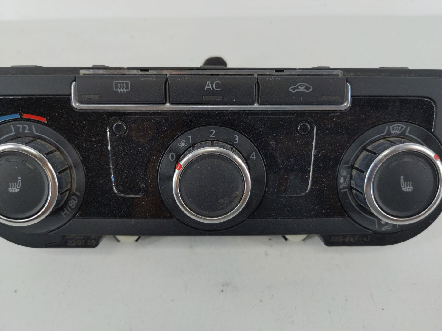 2009 Volkswagen Cc Climate Control Module Temperature AC/Heater Replacement P/N:5HB 009 751 -07 Fits OEM Used Auto Parts - O