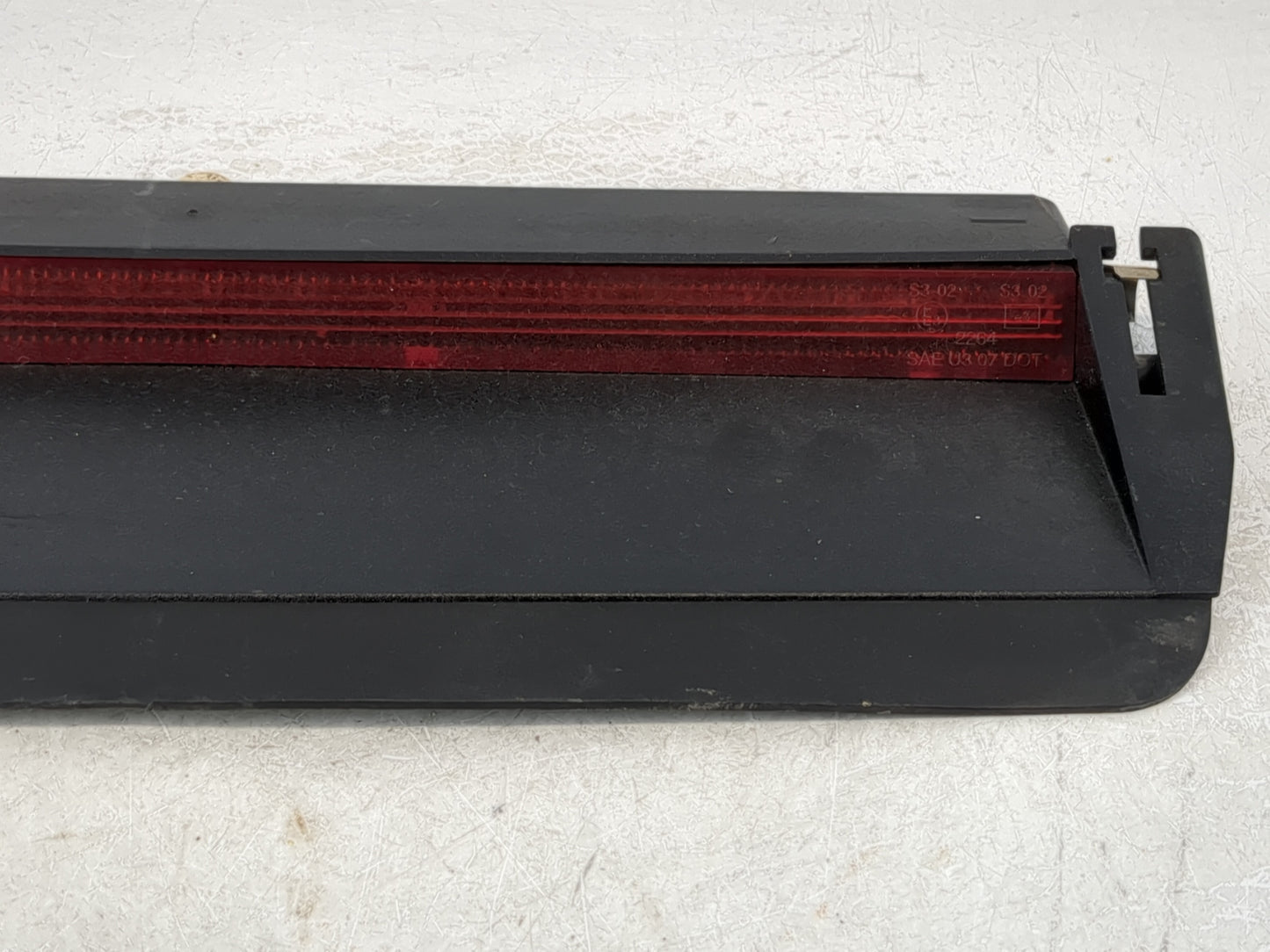 2009 Volkswagen Cc Third Brake Light Tail Light Fits OEM Used Auto Parts - Oemusedautoparts1.com