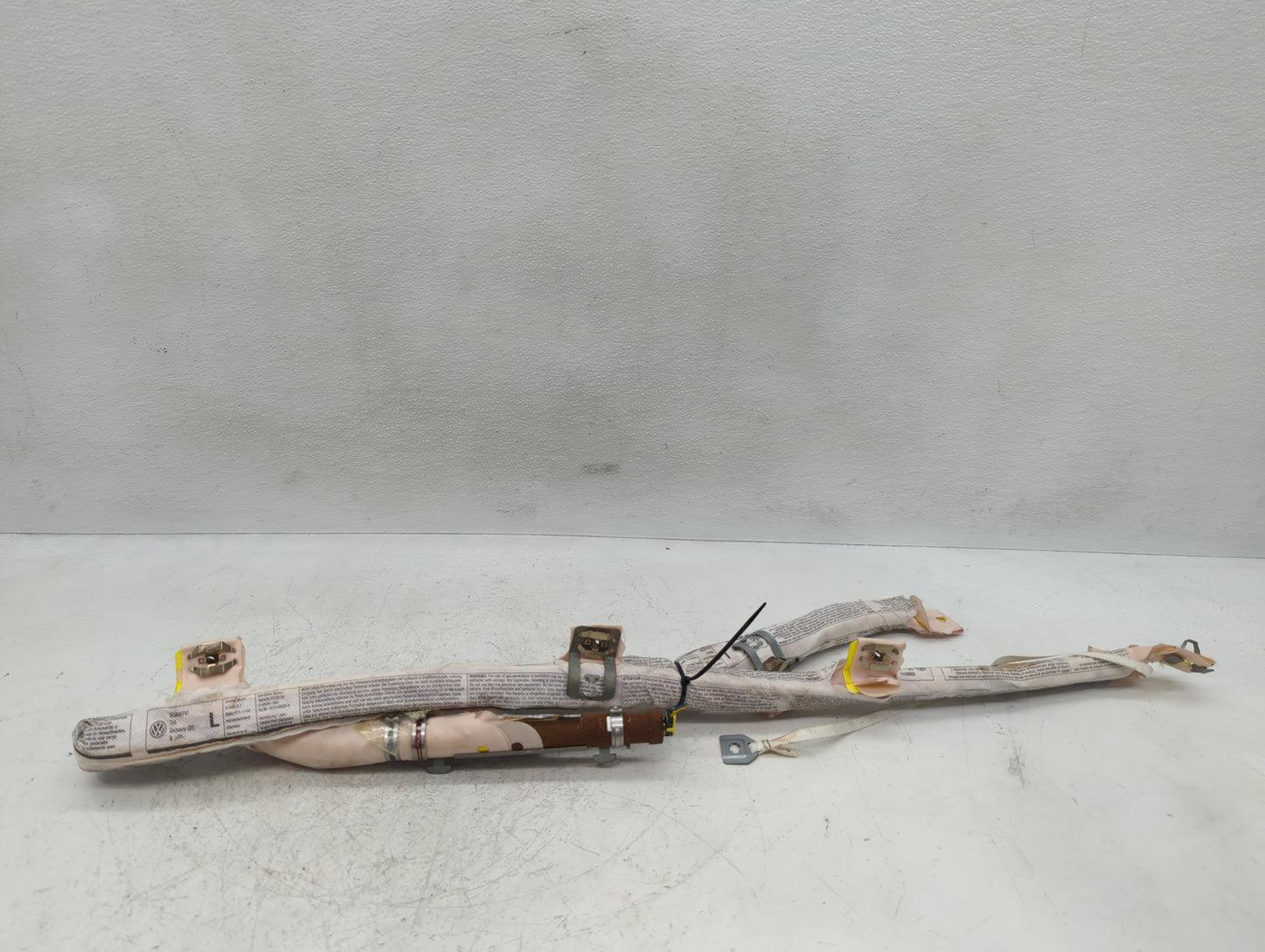 2009-2017 Volkswagen Cc Passenger Curtain Air Bag Oem - Oemusedautoparts1.com