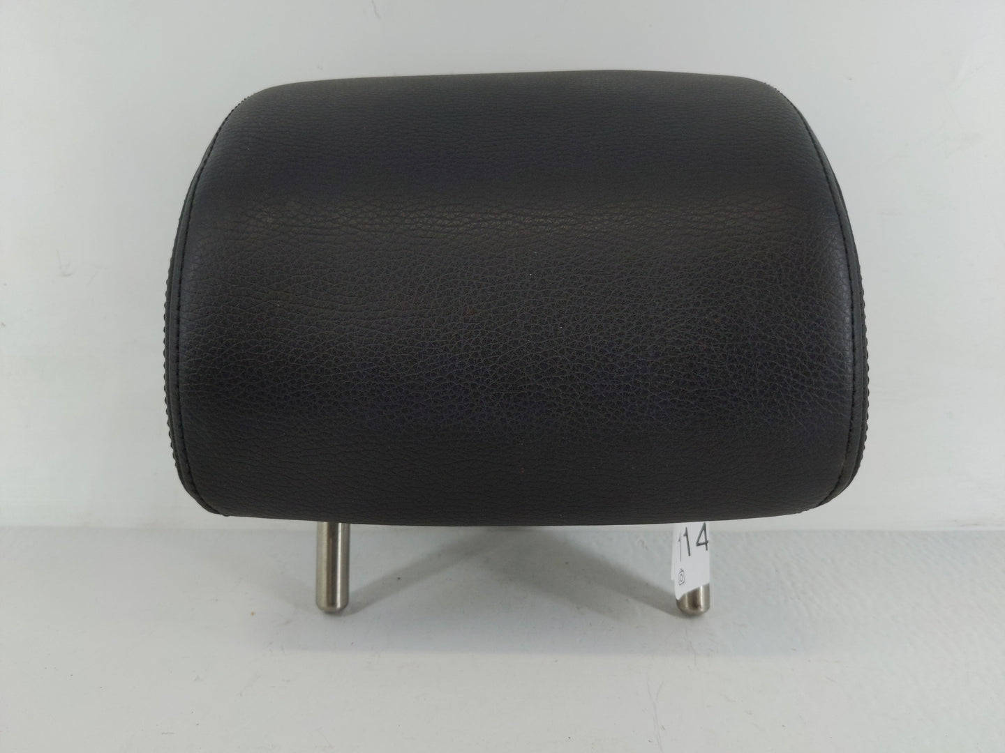 2009-2016 Volkswagen Cc Headrest Head Rest Front Driver Passenger Seat Fits Fits 2009 2010 2011 2012 2013 2014 2015 2016 OEM