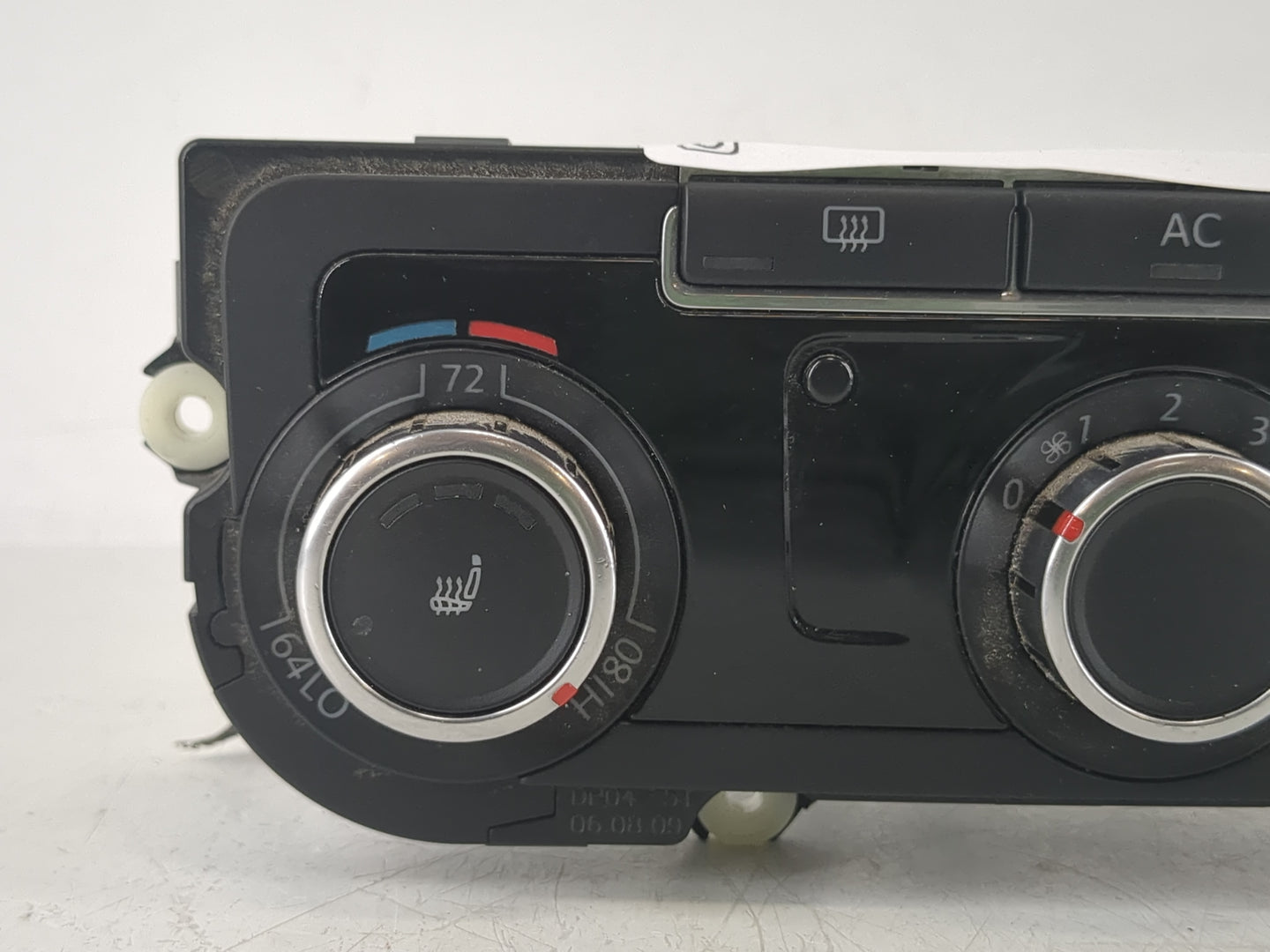 2009-2010 Volkswagen Cc Climate Control Module Temperature AC/Heater Replacement P/N:5HB 009 751-17 Fits Fits 2009 2010 OEM 