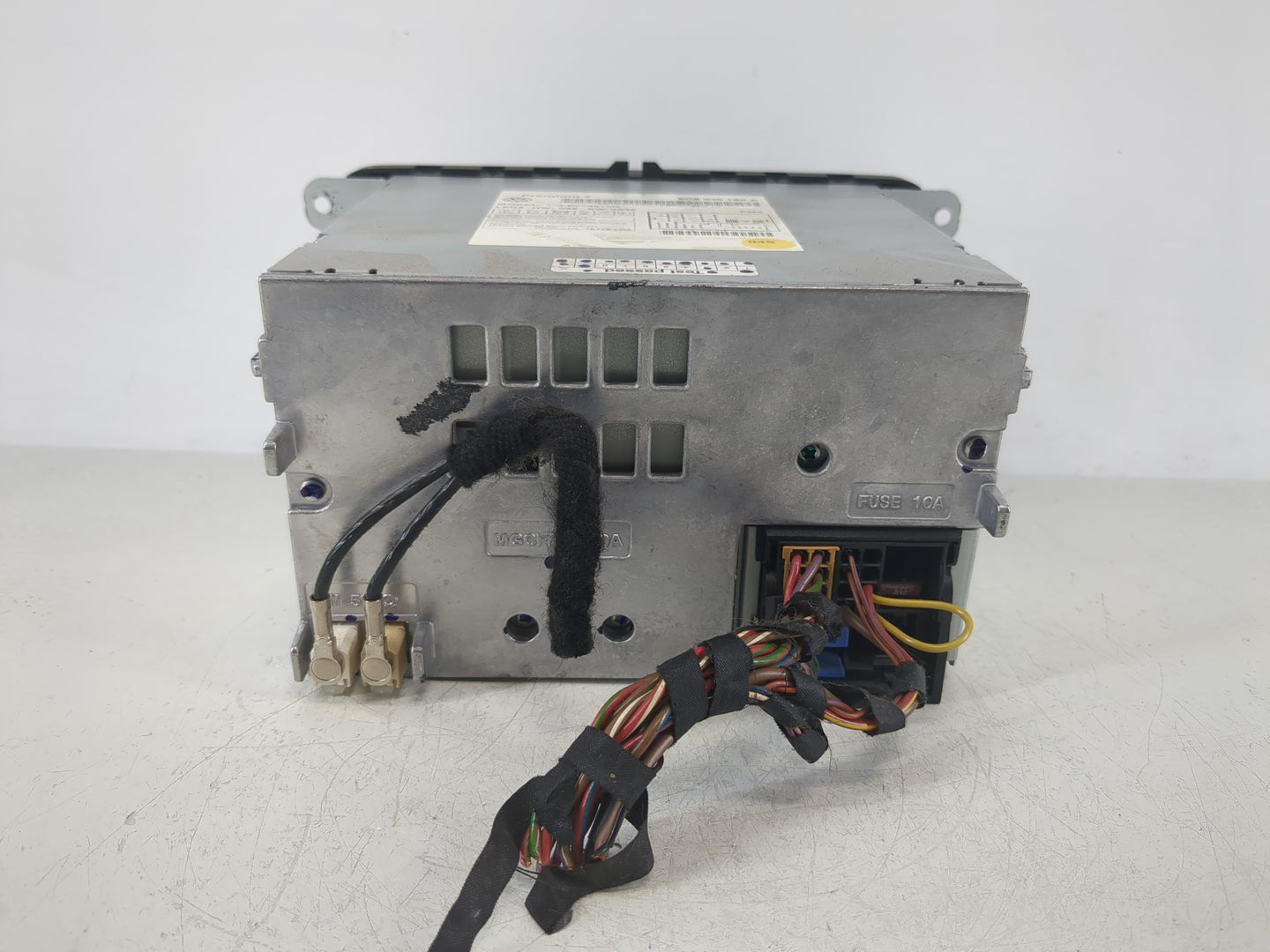 2009-2013 Volkswagen Cc Radio AM FM Cd Player Receiver Replacement P/N:3C8 035 180 A Fits OEM Used Auto Parts - Oemusedautop