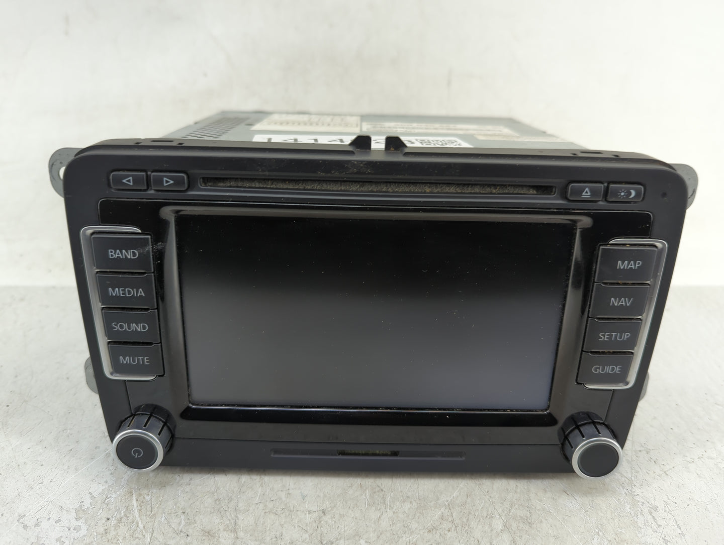 2009-2012 Volkswagen Cc Radio AM FM Cd Player Receiver Replacement P/N:3C0 035 684 Fits Fits 2009 2010 2011 2012 OEM Used Au
