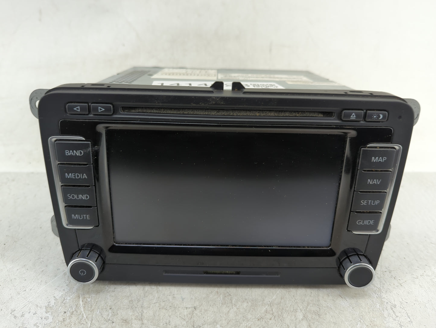 2009-2012 Volkswagen Cc Radio AM FM Cd Player Receiver Replacement P/N:3C0 035 684 Fits Fits 2009 2010 2011 2012 OEM Used Au
