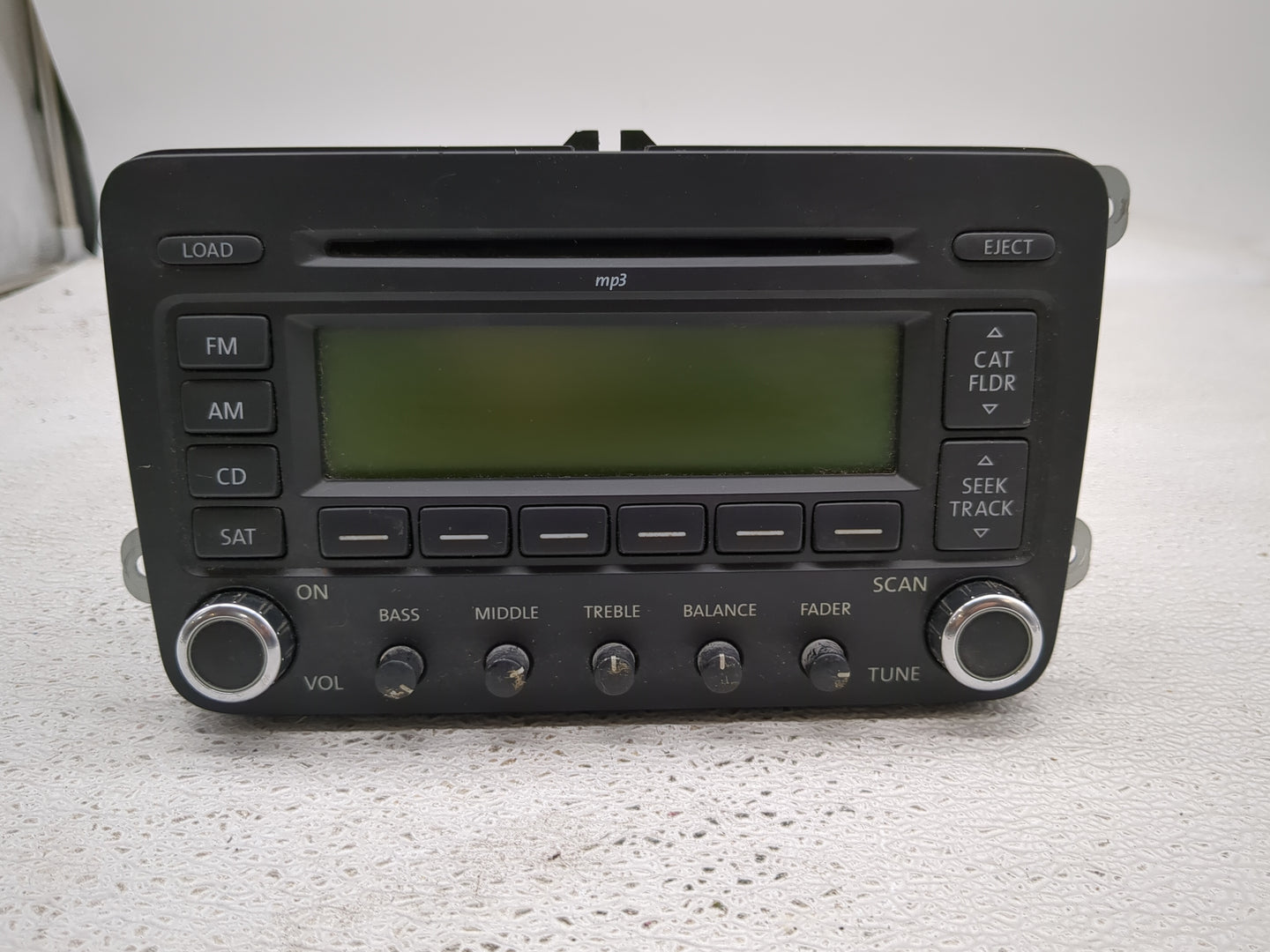 2009-2013 Volkswagen Cc Radio AM FM Cd Player Receiver Replacement P/N:3c8035180A Fits OEM Used Auto Parts - Oemusedautopart