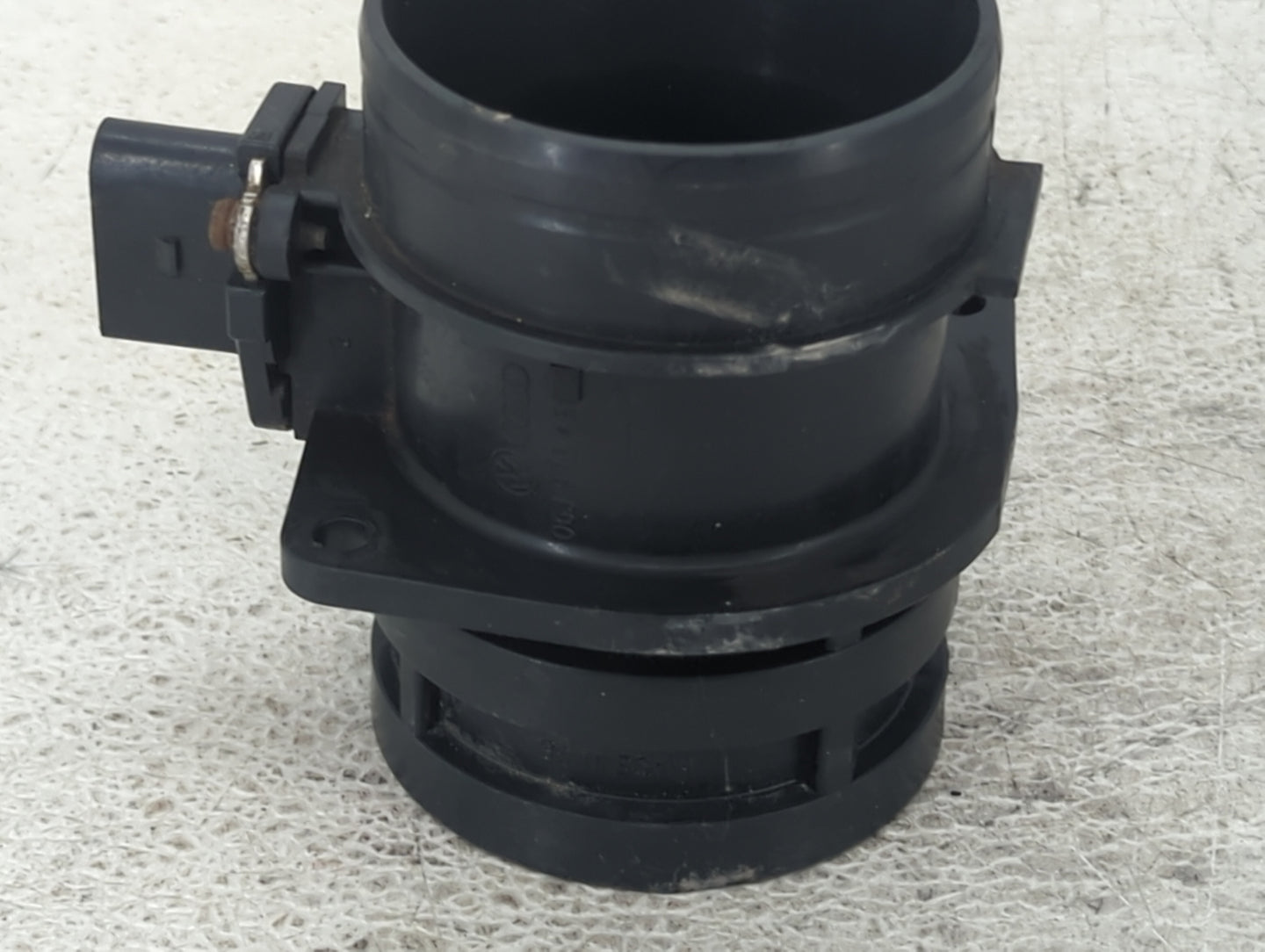 2009-2017 Volkswagen Cc Mass Air Flow Meter Maf 1487309 - Oemusedautoparts1.com