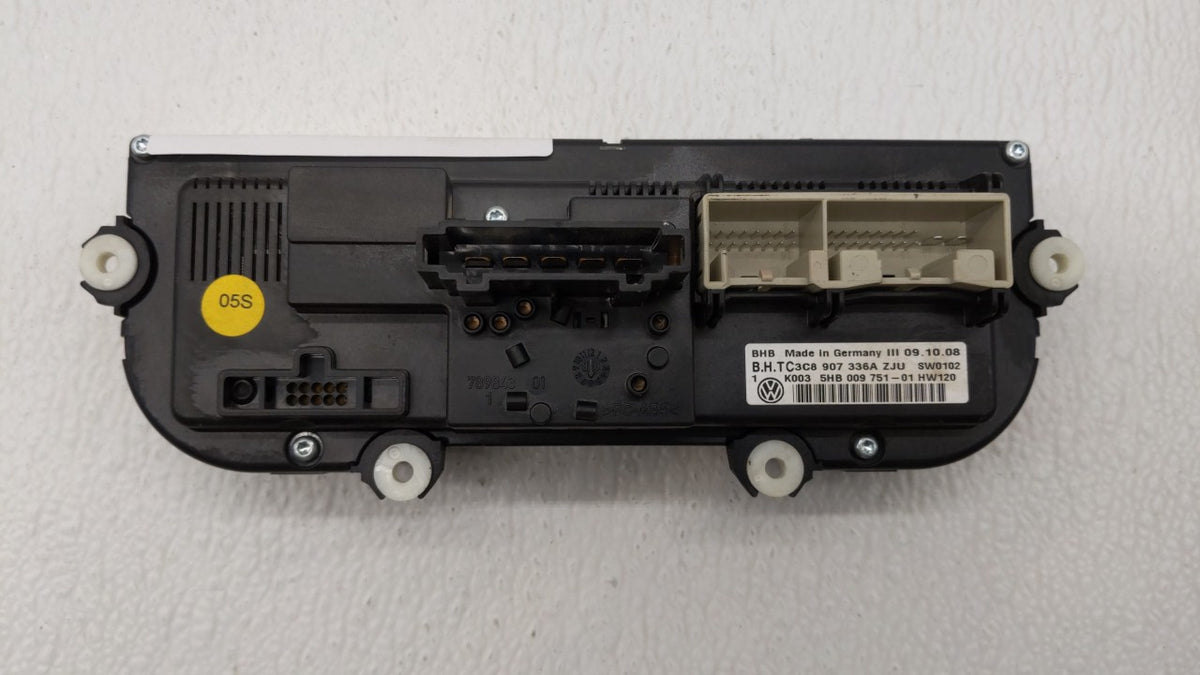 2009-2010 Volkswagen Cc Climate Control Module Temperature AC/Heater Replacement P/N:3C8 907 336 AJ 3C8 907 336E ZJU Fits OE