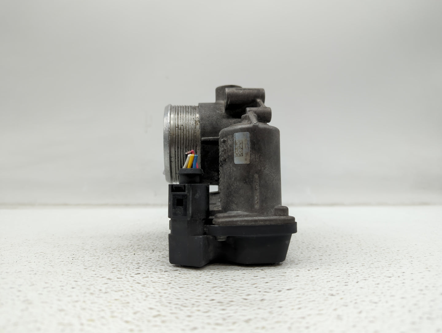 2009-2017 Volkswagen Cc Throttle Body P/N:06F 133 062 G 06F 133 062 Q Fits OEM Used Auto Parts - Oemusedautoparts1.com