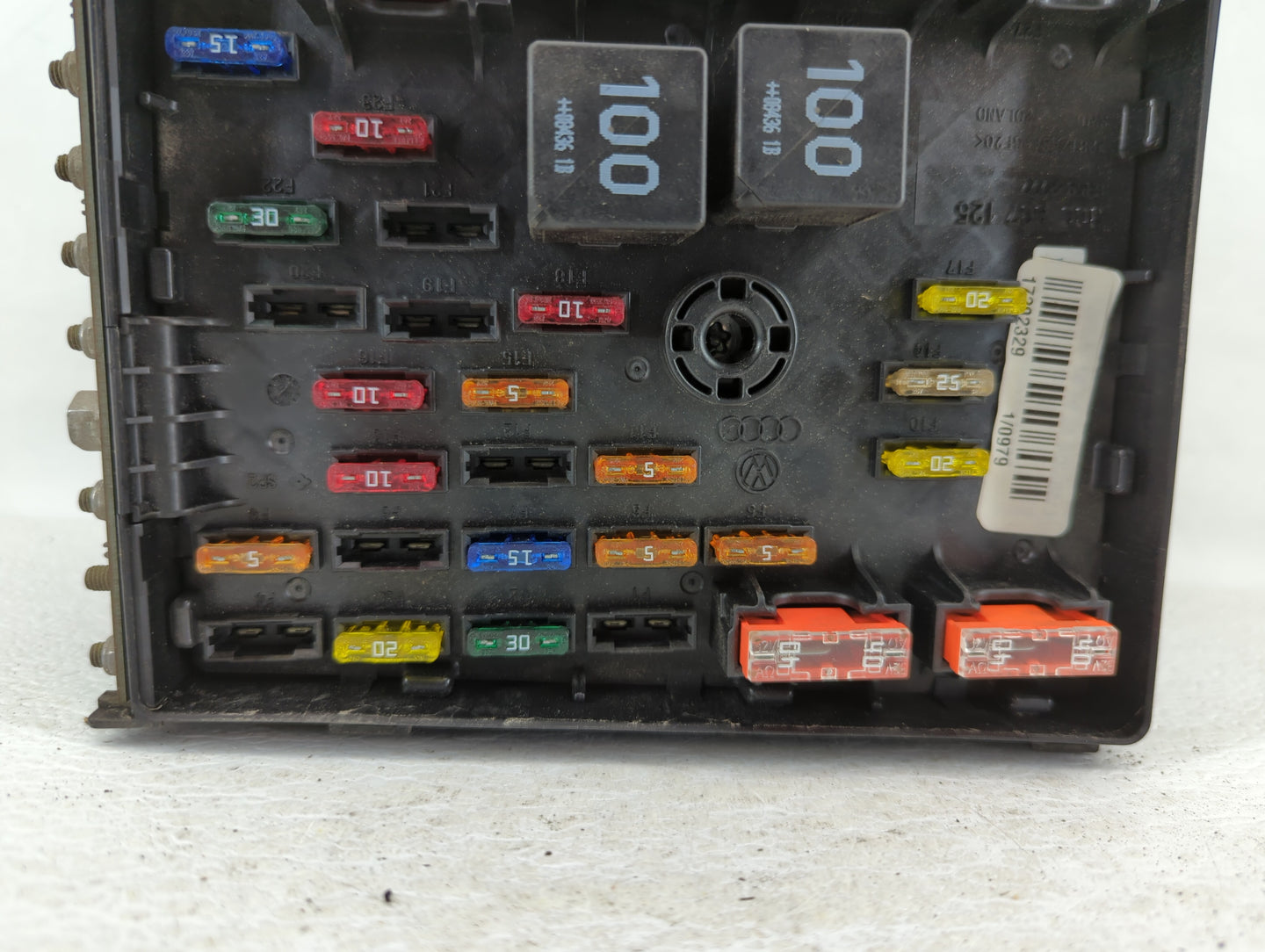 2009-2012 Volkswagen Cc Fusebox Fuse Box Panel Relay Module P/N:3C0 937 125 Fits Fits 2009 2010 2011 2012 OEM Used Auto Part