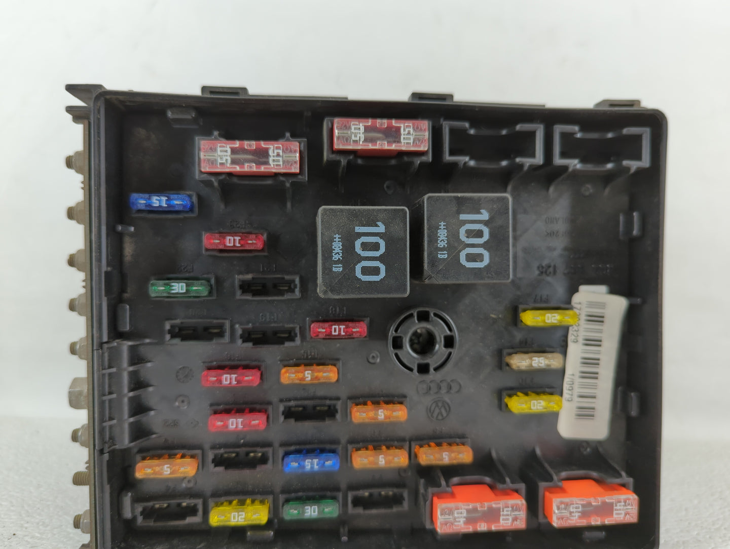 2009-2012 Volkswagen Cc Fusebox Fuse Box Panel Relay Module P/N:3C0 937 125 Fits Fits 2009 2010 2011 2012 OEM Used Auto Part