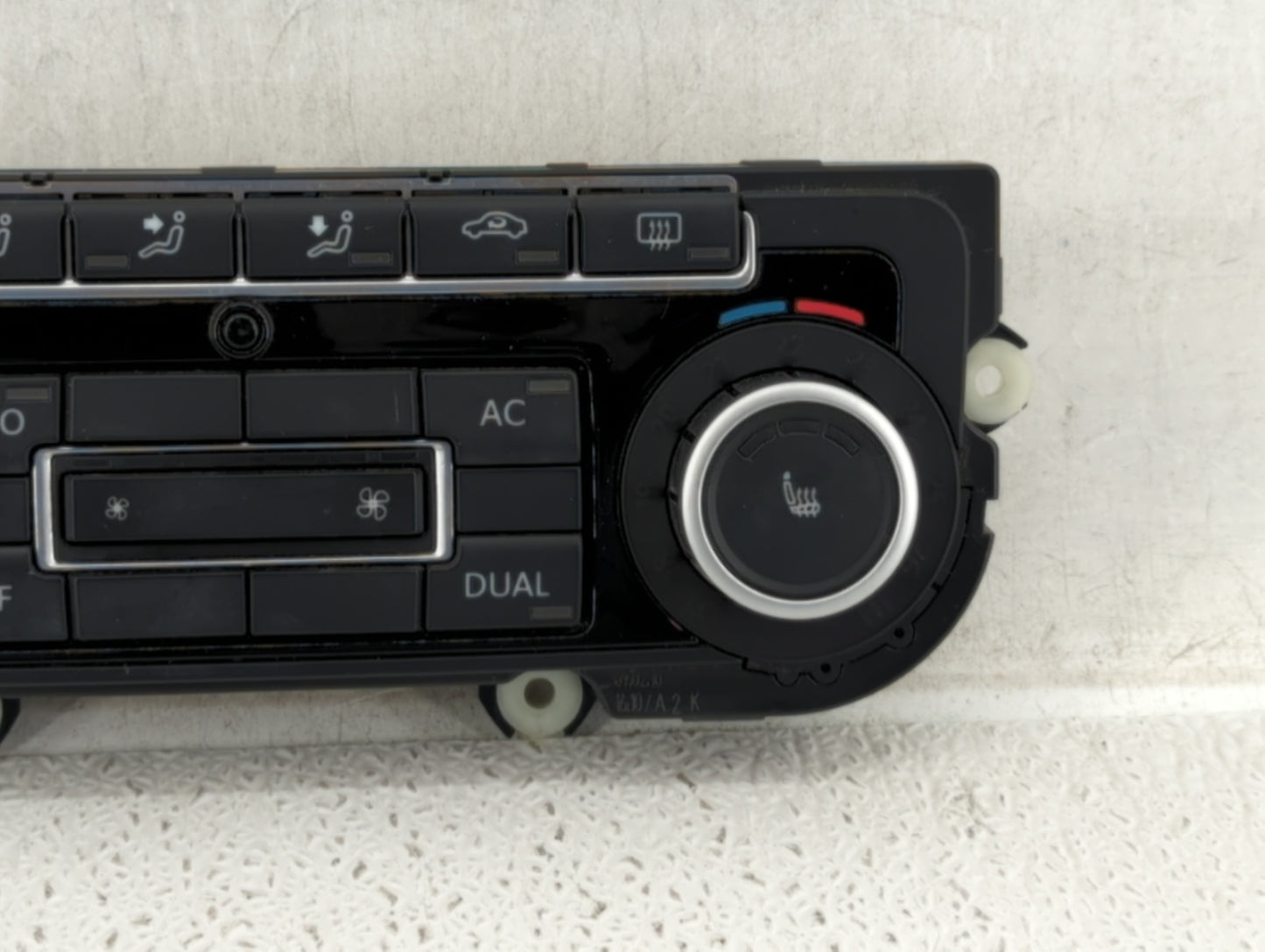 2009-2010 Volkswagen Cc Climate Control Module Temperature AC/Heater Replacement P/N:K1900EG22 F06 Fits Fits 2009 2010 OEM U