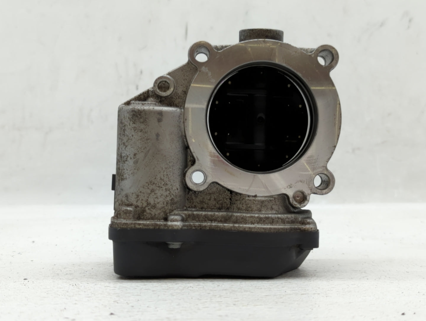 2009-2017 Volkswagen Cc Throttle Body P/N:06F 133 062 J Fits OEM Used Auto Parts - Oemusedautoparts1.com