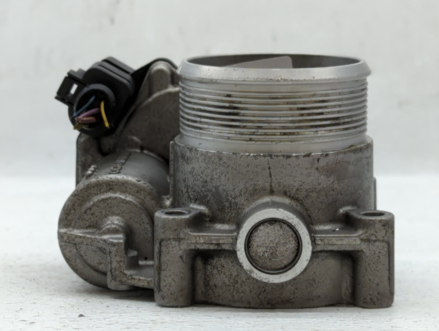 2009-2017 Volkswagen Cc Throttle Body P/N:06F 133 062 J Fits OEM Used Auto Parts - Oemusedautoparts1.com